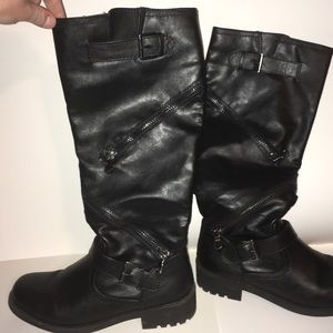 Zippered boots 9B